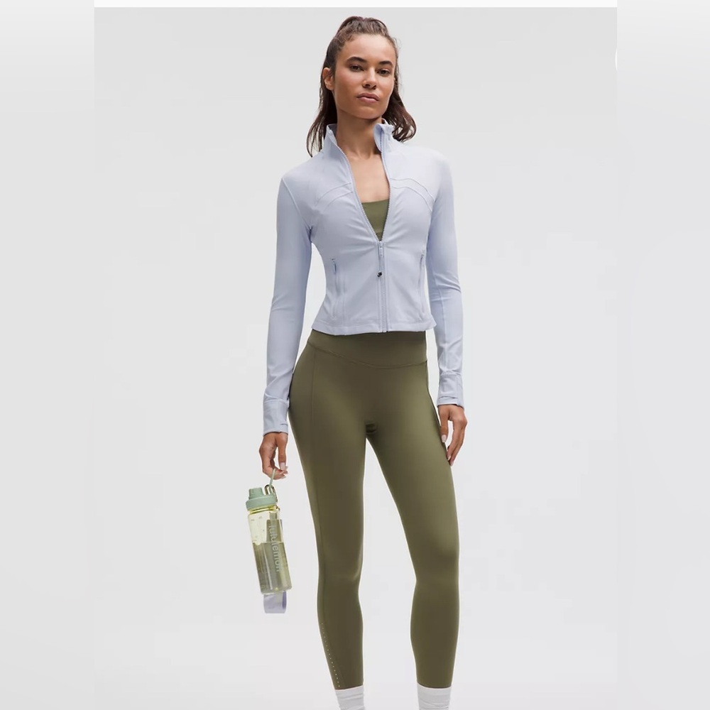 🆕Lululemon🍋Define Cropped Jacket Nulu Colour Serene Blue Sz 6 - Picture 3 of 7
